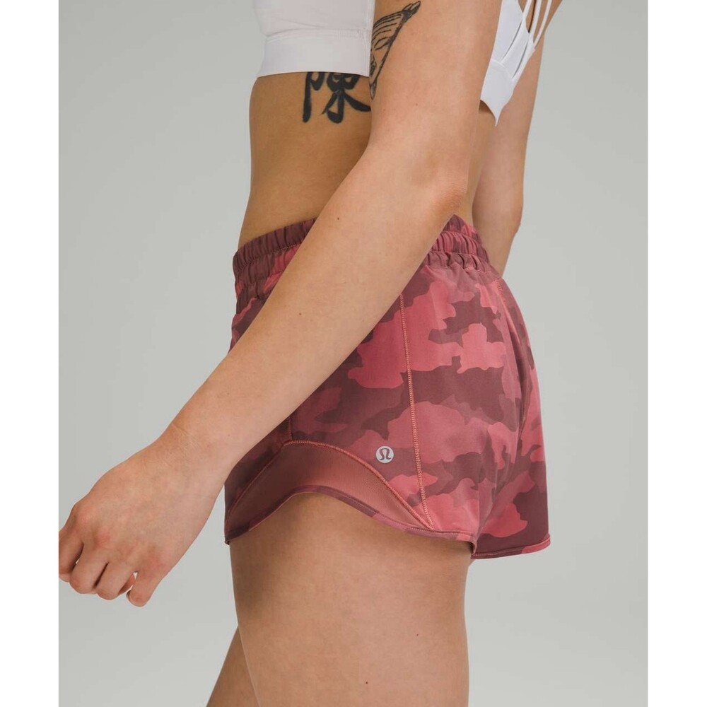 Lululemon Hotty Hot Short II Heritage 365 Camo Brier Rose Multi/Spiced Chai Sz 8